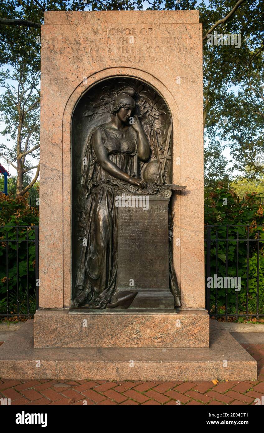 Le monument commémoratif du soixante-premier district de la première Guerre mondiale à Greenwood Terrain de jeu Windsor Terrace Brooklyn Banque D'Images