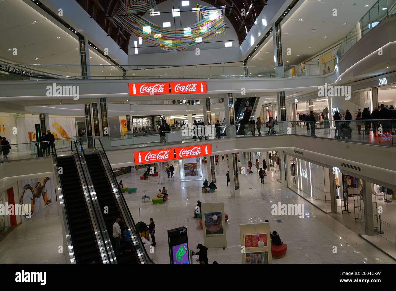 L'American Dream Mall, un nouveau méga centre commercial avec zone de divertissement dans la banlieue de New York. Banque D'Images