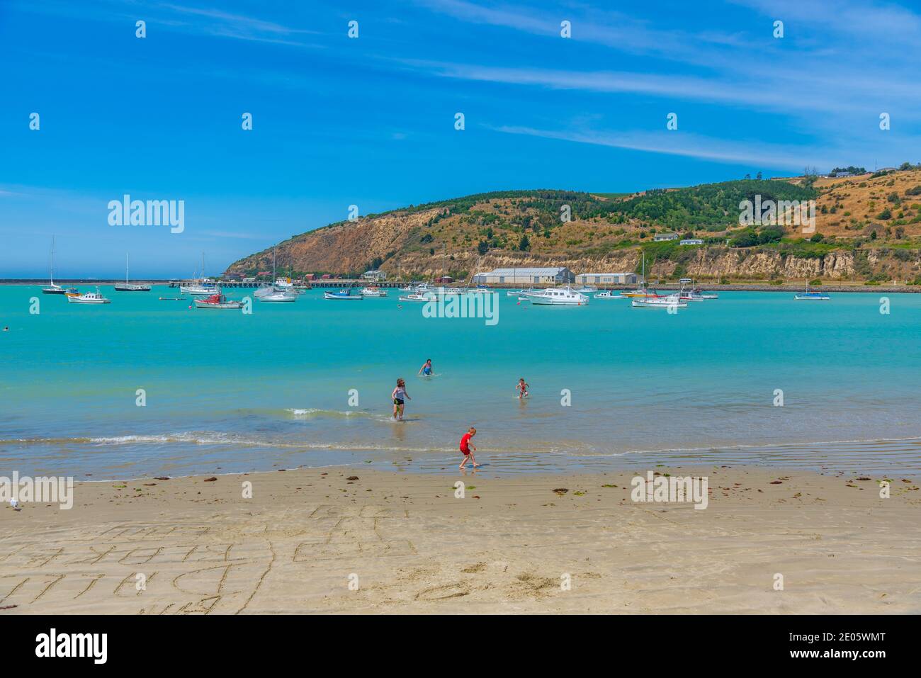 OAMARU, NOUVELLE-ZÉLANDE, 24 JANVIER 2020 : Plage au port d'Oamaru, Nouvelle-Zélande Banque D'Images