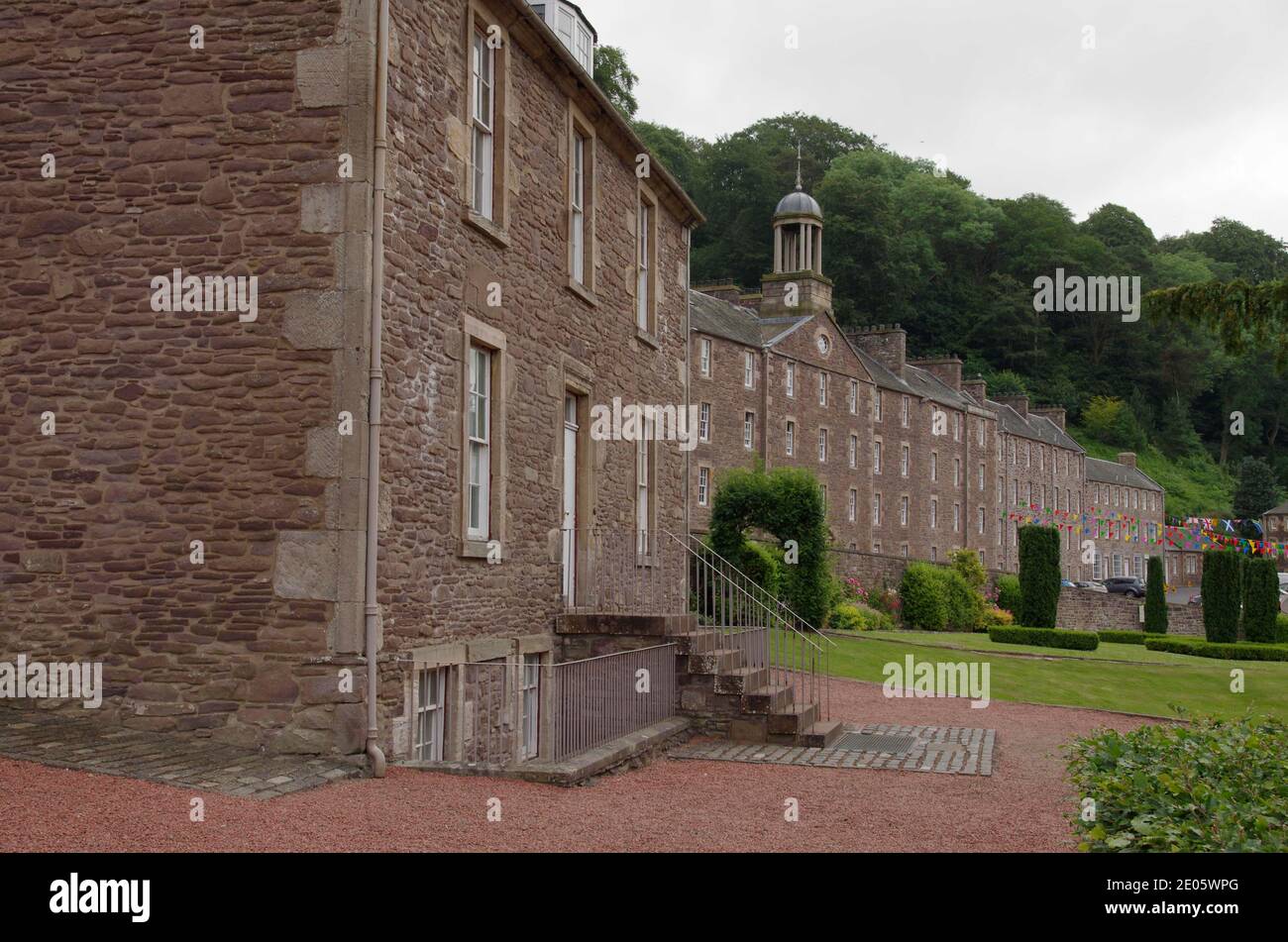 New Lanark, maison de Robert Owen et nouveaux bâtiments Banque D'Images