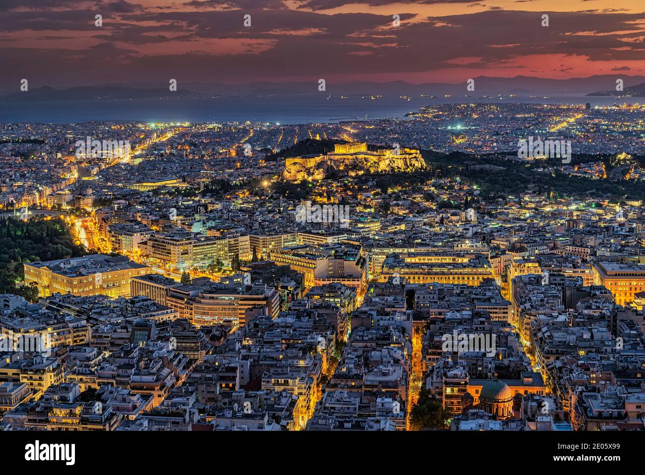Vue de la ville de Athens Lycabettus montage forme, Athènes, Grèce Banque D'Images