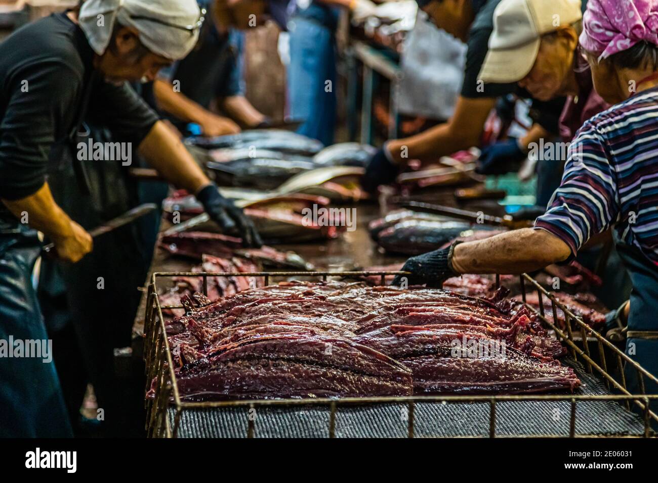 Yasuhisa Serizawa dans Nishiizu-Cho la fabrication Katsuobushi, Shizuoka, Japon Banque D'Images