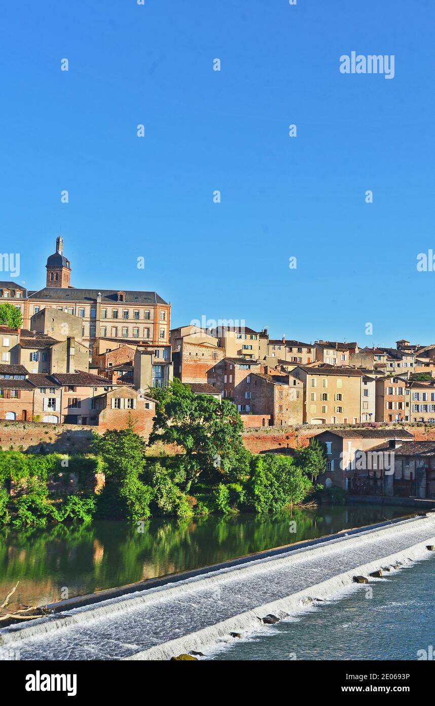 Rivière Tarn, Albi, Tarn, Occitanie, France Banque D'Images