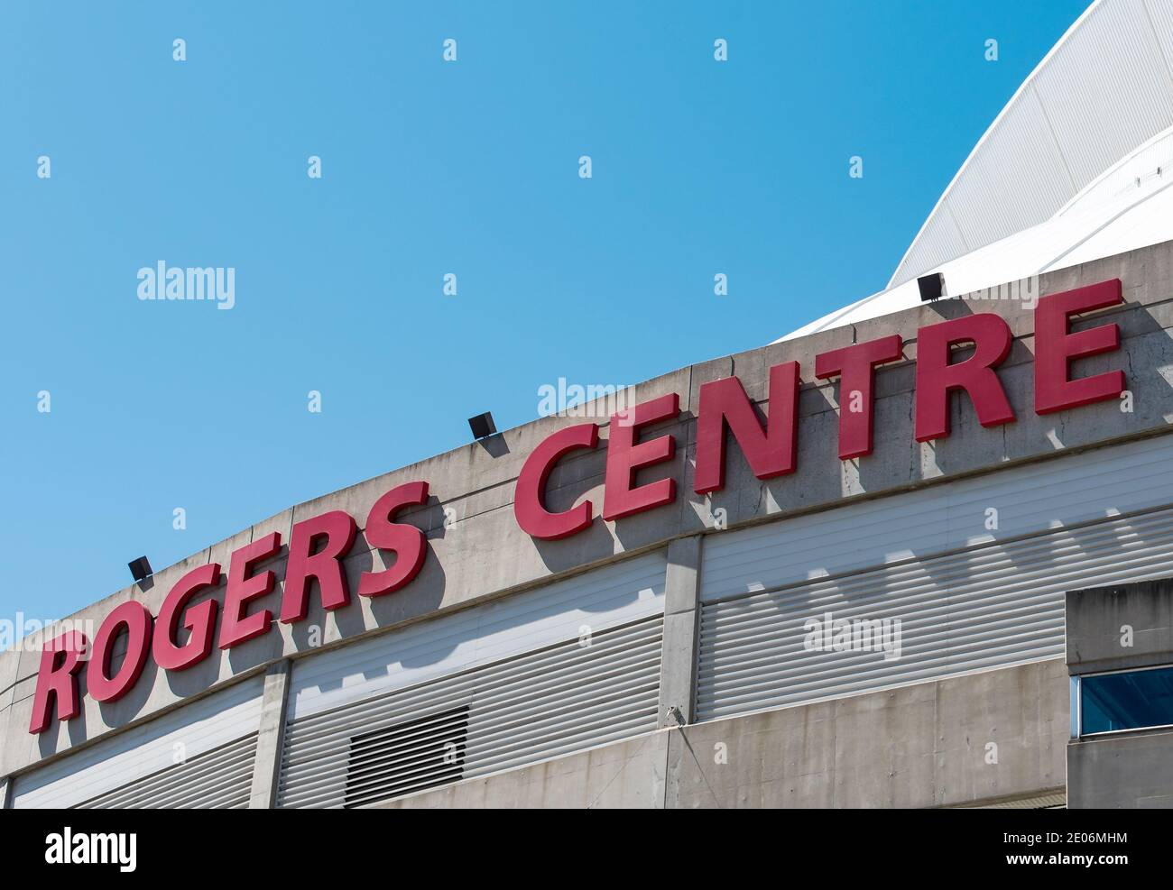 Roger entrée centrale, le monument est un stade multifonction situé au centre-ville de Toronto, c'est la maison pour les Blue Jays de Toronto parmi les autres équipes sportives. Banque D'Images