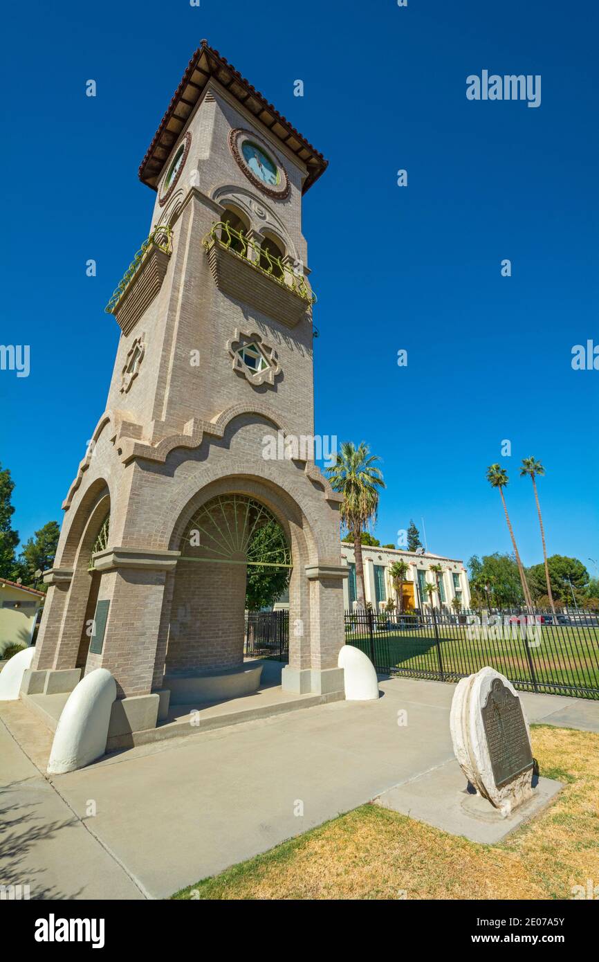 Californie, Bakersfield, Kern County Museum, Beale Memorial Clock Tower Banque D'Images