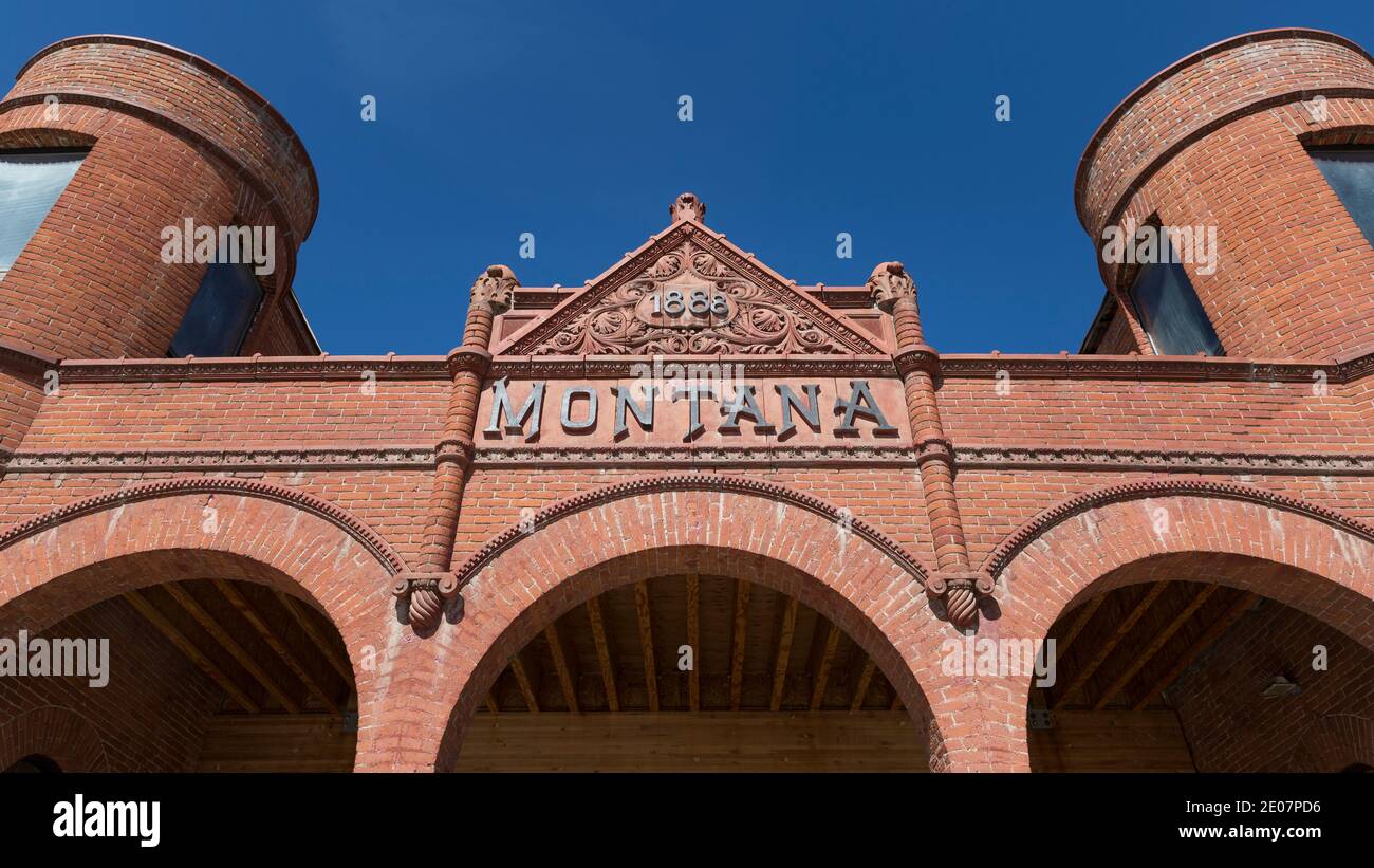 Détail de la façade décorative de l'hôtel historique du Montana à Anaconda, Montana. Banque D'Images