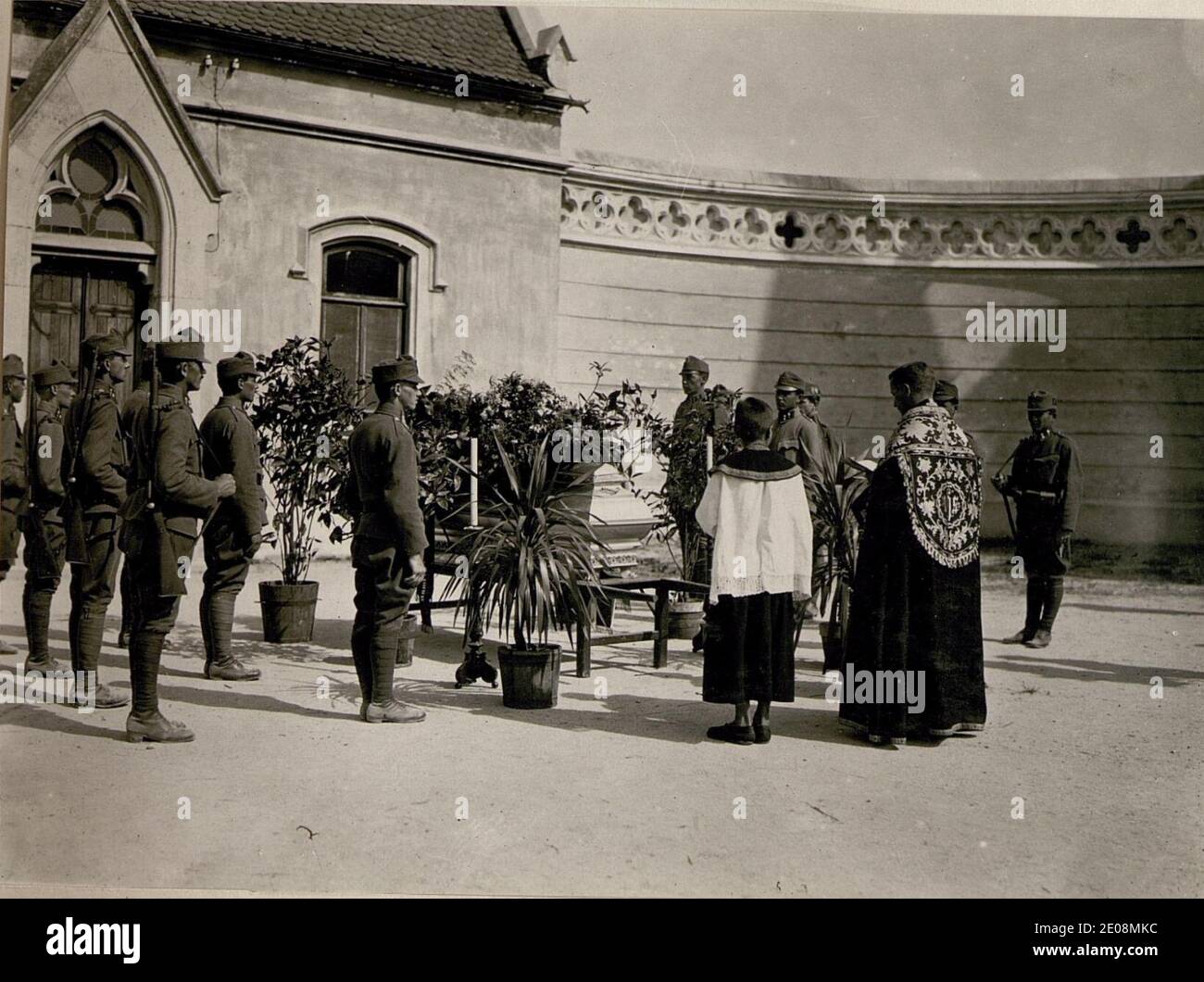 Lechenbegängnis des im Luftkampfe gefallenen Feldpiloten Hollmann. (13-8.1917.) Banque D'Images