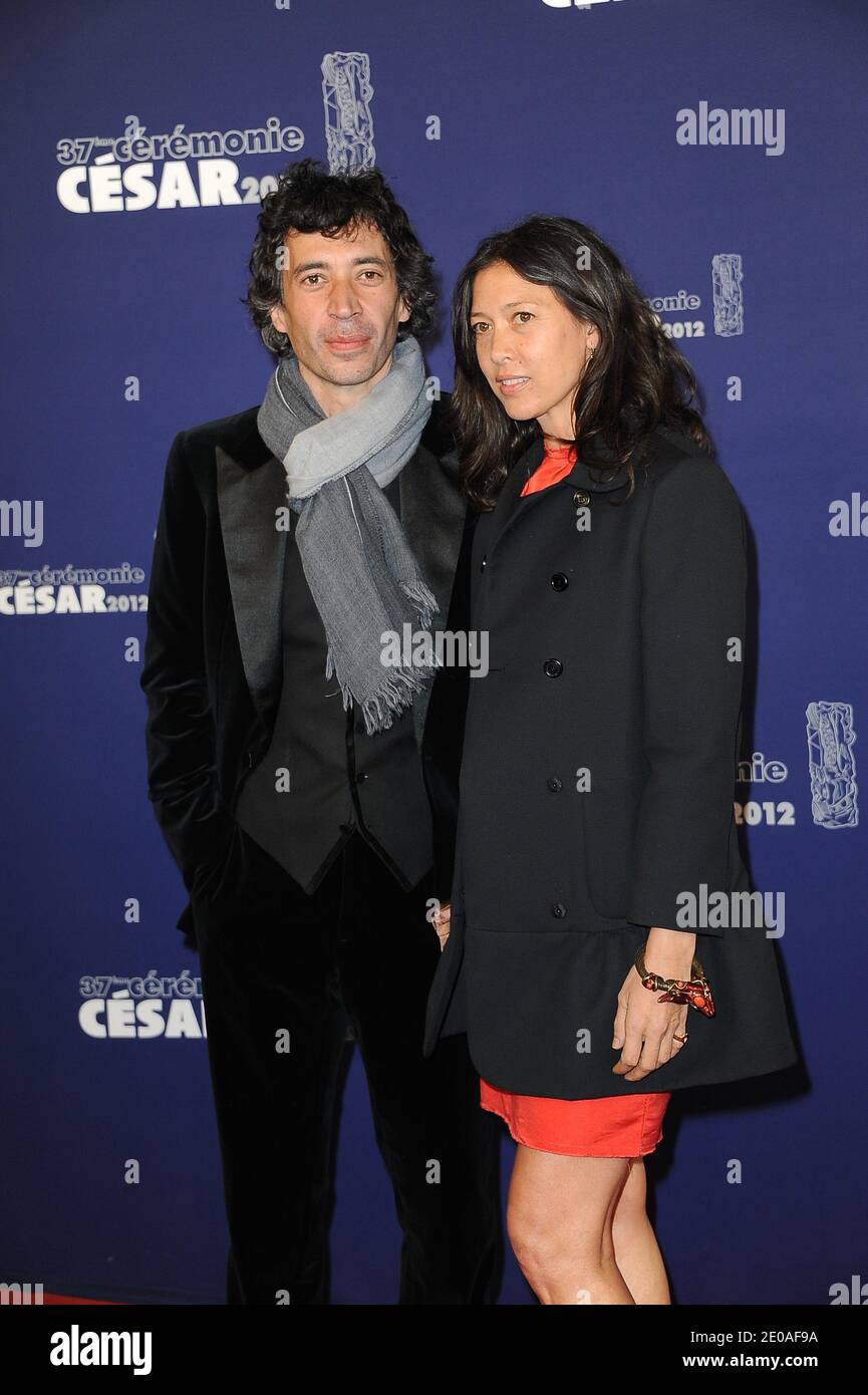 Eric Elmosnino arrive à la 37e cérémonie annuelle des césarals du film, qui s'est tenue au Théâtre du Châtelet à Paris, le 24 février 2012. Photo de Nicolas Briquet/ABACAPRESS.COM Banque D'Images