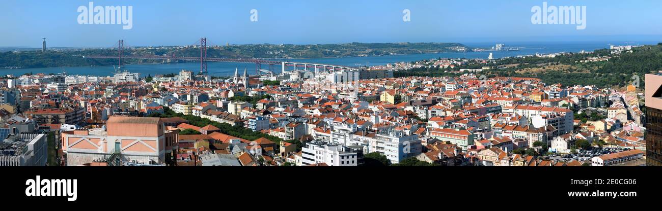 Panorama sur Lisbonne et pont du 25 avril, Lisbonne, Portugal, Europe Banque D'Images