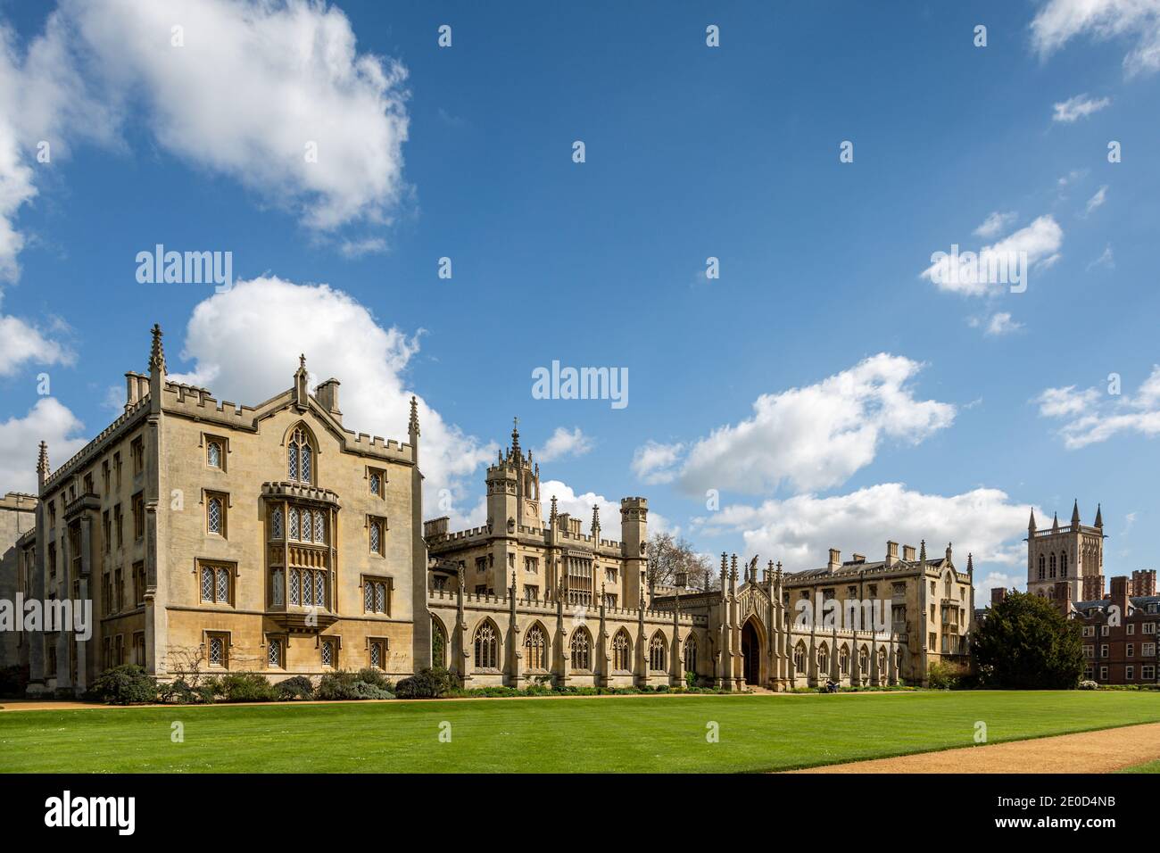 New court, St Johns College, Cambridge University, Cambridgeshire, Angleterre, Royaume-Uni. Fondée en 1511, New court a été construite entre 1826 et 1831. Banque D'Images