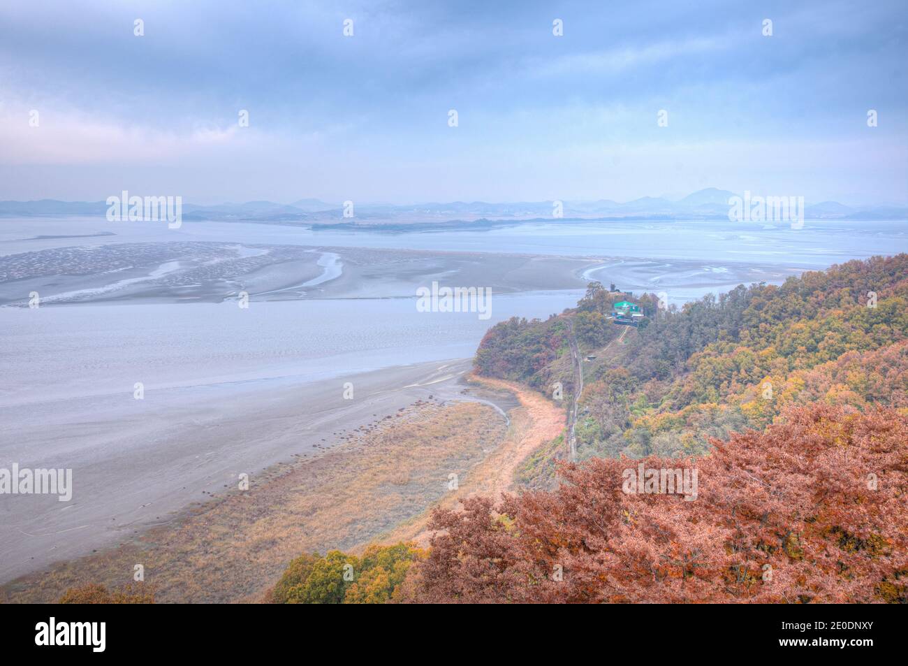 Corée du Nord vue de ODU Mt. Observatoire de l'unification, République de Corée Banque D'Images