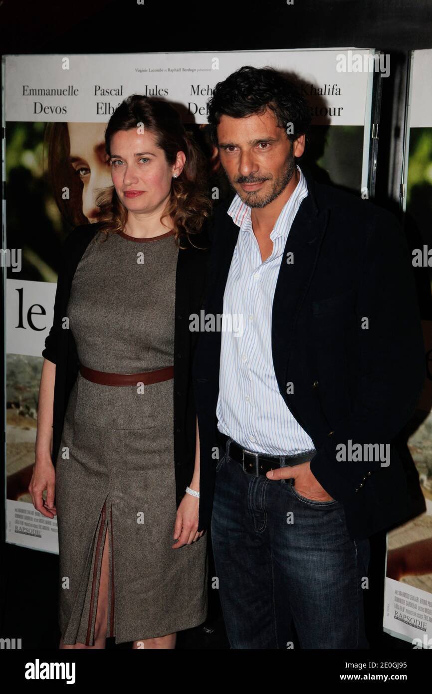 Emmanuelle Devos et Pascal Elbe à la première "le fils de l'autre", à Paris, France, le 2 avril 2012. Photo par ABACAPRESS.COM Banque D'Images