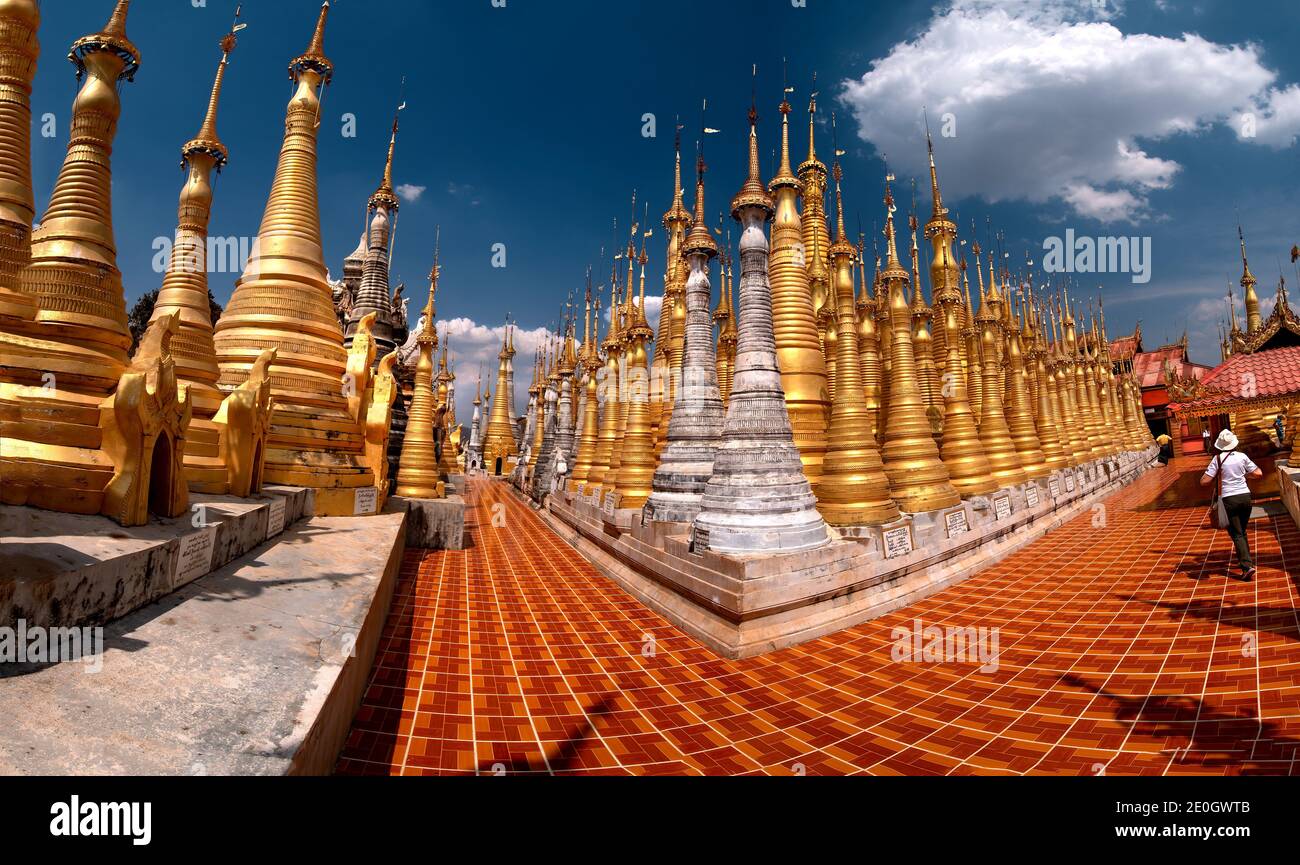 La Pagode Shwe Indein est un groupe de pagodes bouddhistes dans le village d'Indein, près de Ywama et du lac Inle, dans l'État Shan au Myanmar (anciennement Birmanie) Banque D'Images