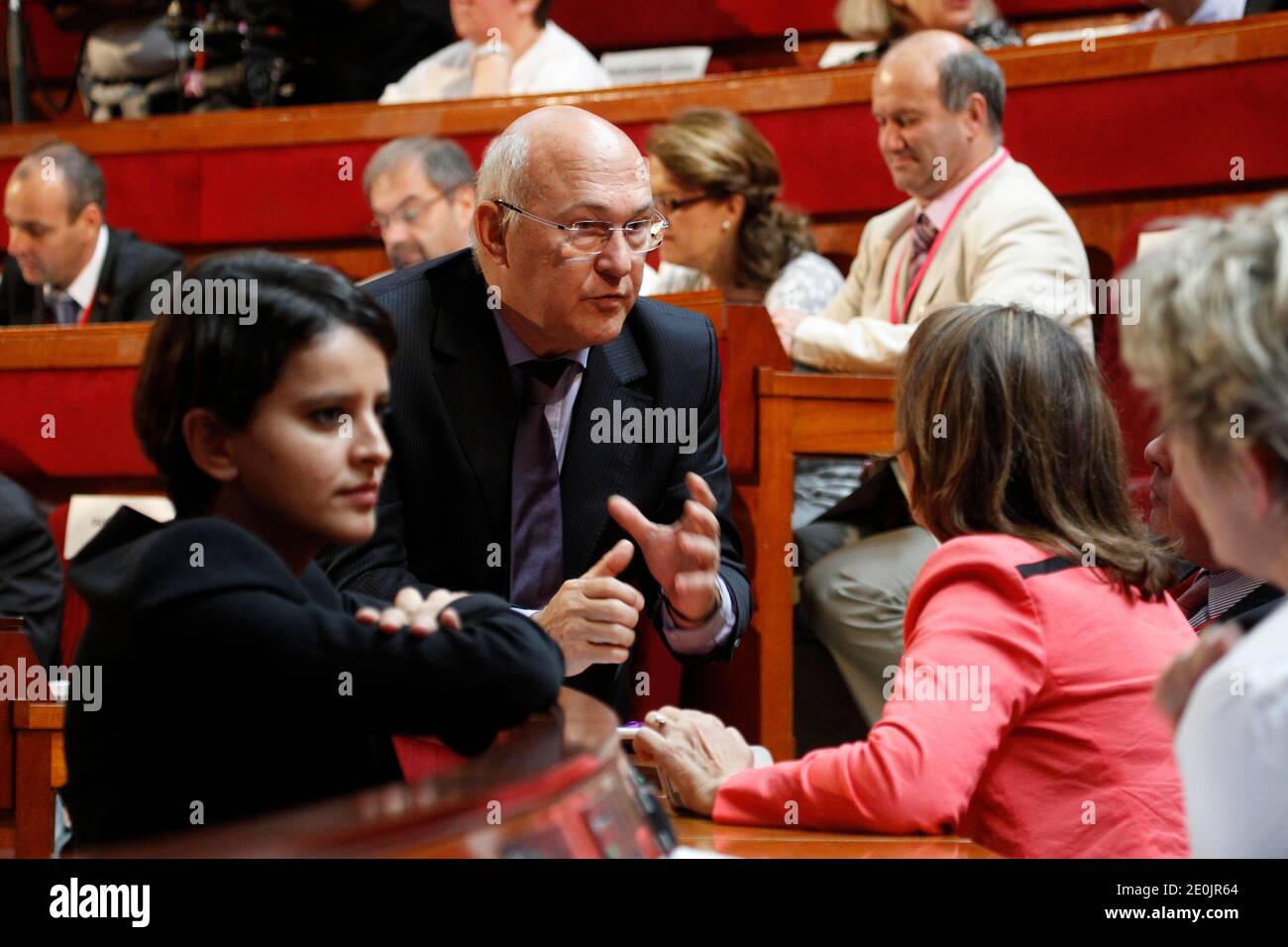 rencontre syndicats gouvernement 2012