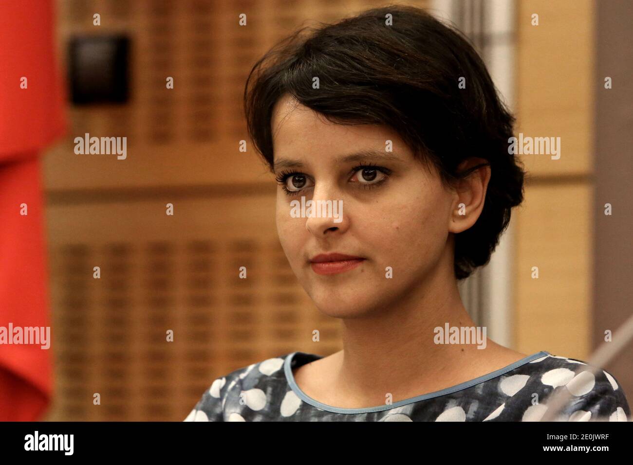 La ministre française des droits de la femme, Najat Vallaud-Belkacem, assiste à une audience à l'Assemblée nationale, à Paris, en France, le 18 juillet 2012. Photo de Stephane Lemouton/ABACAPRESS.COM Banque D'Images