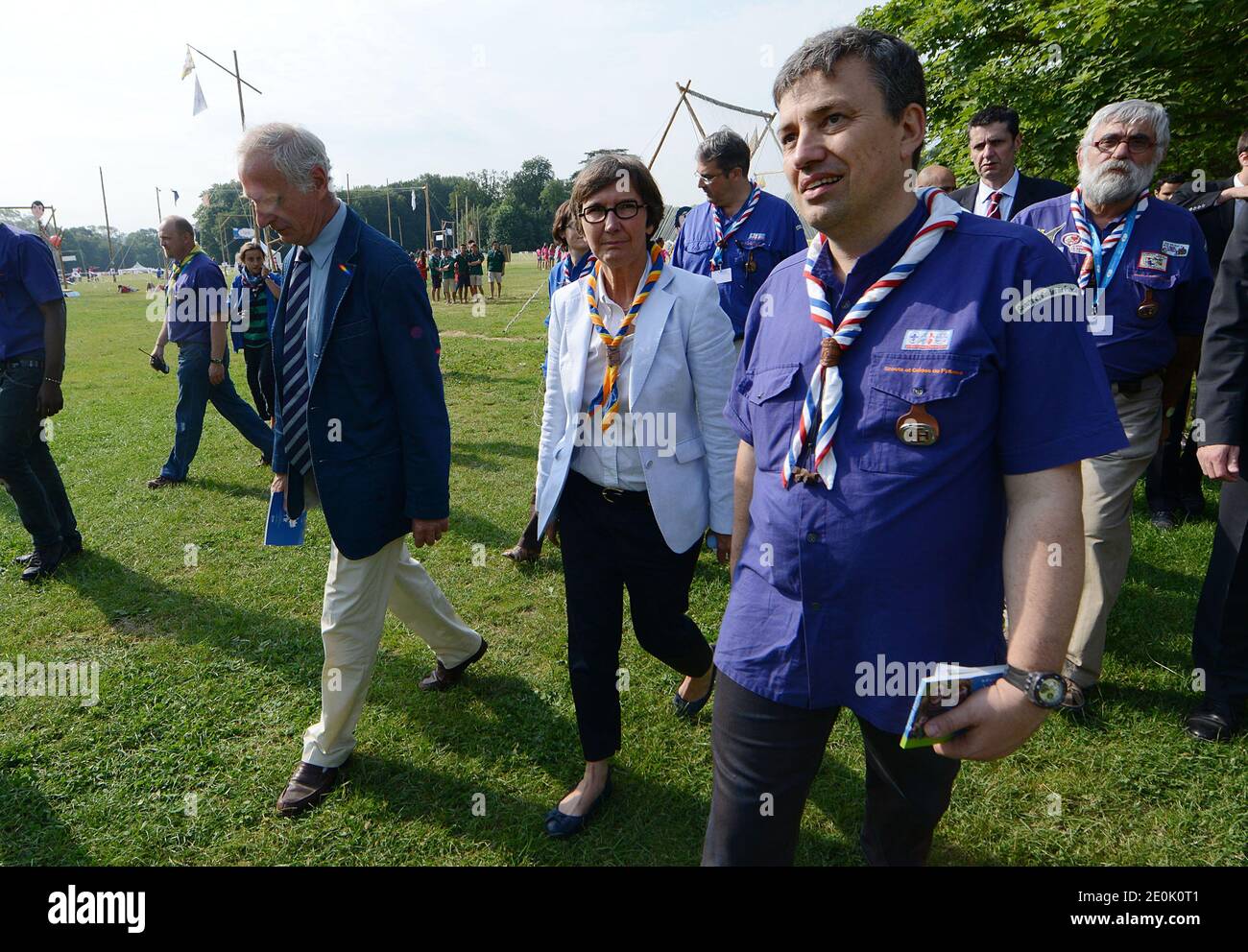 La ministre française des Sports, Valerie Fourneyron, assistait au rassemblement des scouts 'Jamboree 2012' à Jambville, en France, le 27 juillet 2012. Photo de Giancarlo Gorassini/ABACAPRESS.COM Banque D'Images