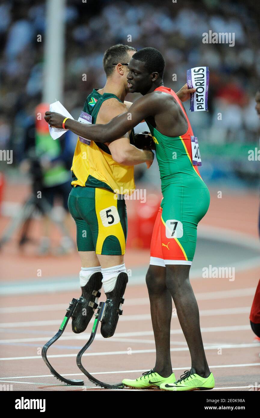 L'Oscar Pistorius d'Afrique du Sud est éliminé dans la demi-finale des hommes de 400 mètres lors des Jeux Olympiques de Londres 2012 à Londres, Royaume-Uni, le 5 août 2012. Photo de Henri Szwarc/ABACAPRESS.COM Banque D'Images