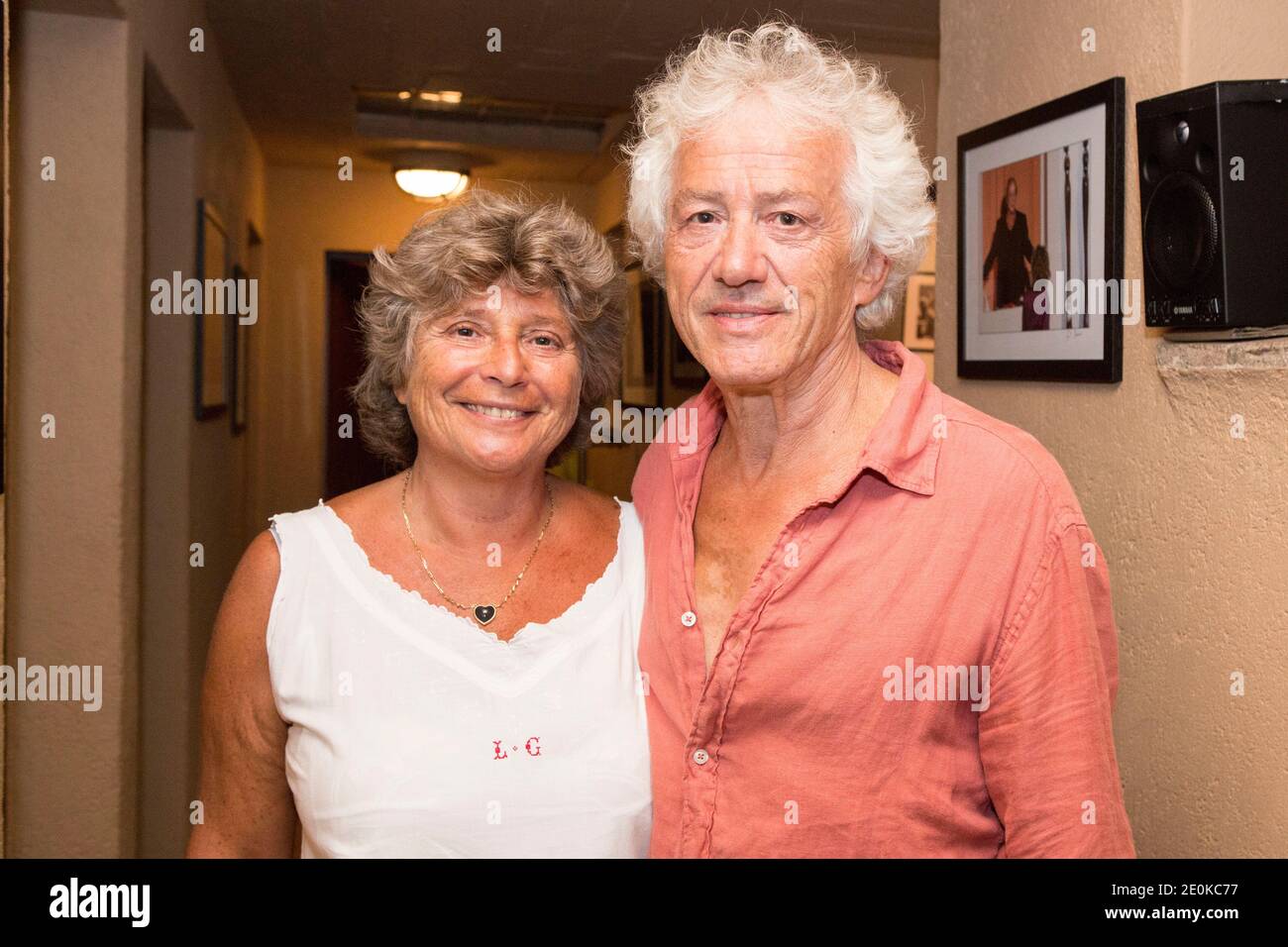 Jacqueline Franjou avec le réalisateur et acteur Jean-Luc Moreau après la présentation d'Eric Assous, joue "les joints" pendant le Festival de Ramatuelle à Ramatuelle, France, le 10 août 2012. Phot par Cyril Bruneau/ABACAPRESS.COM Banque D'Images