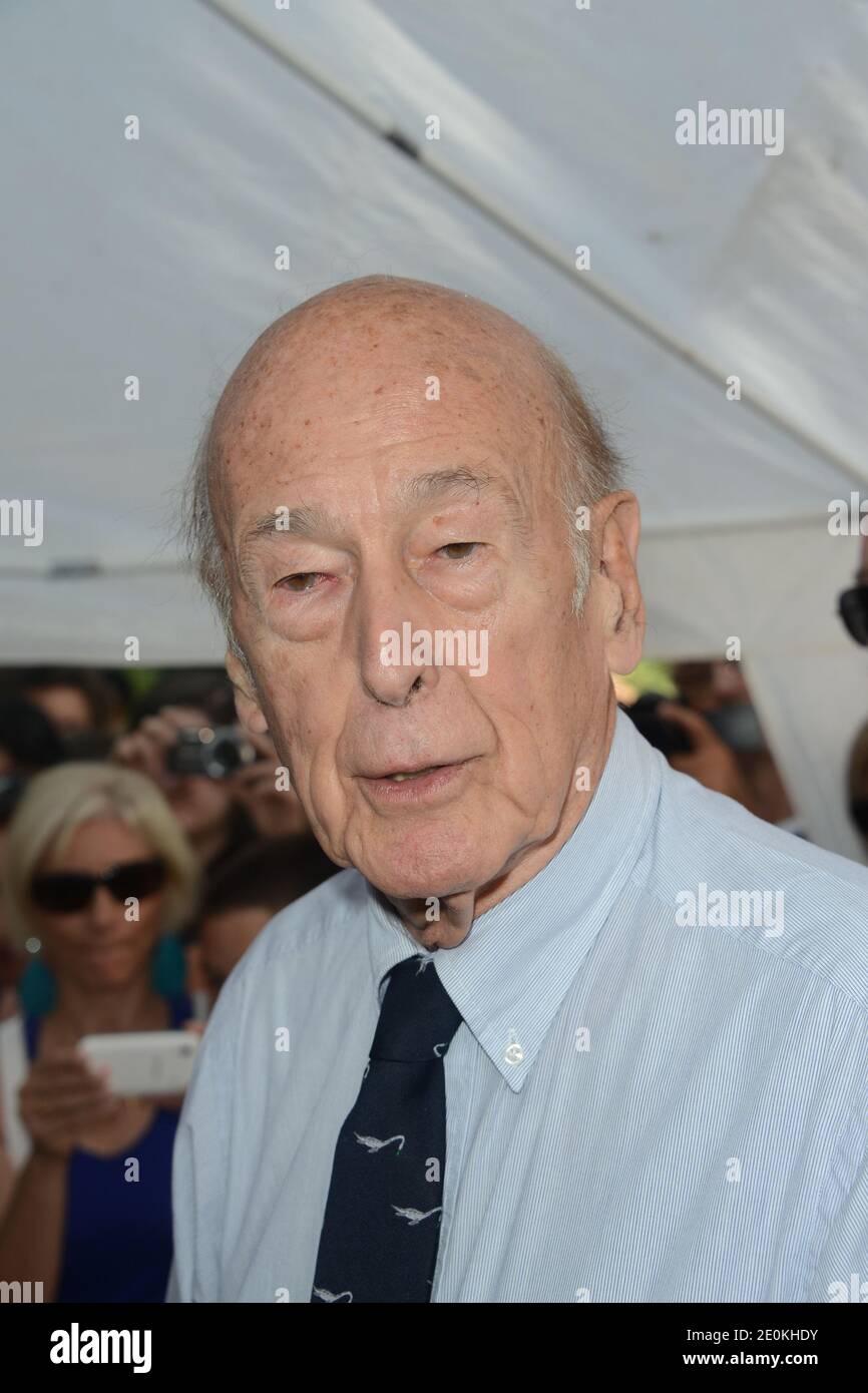 Valéry Giscard d'Estaing à la 17e édition annuelle du "Foret des livres" à Chanceaux-Pres-Loches, France, le 26 août 2012. Photo de Nicolas Briquet/ABACAPRESS.COM Banque D'Images