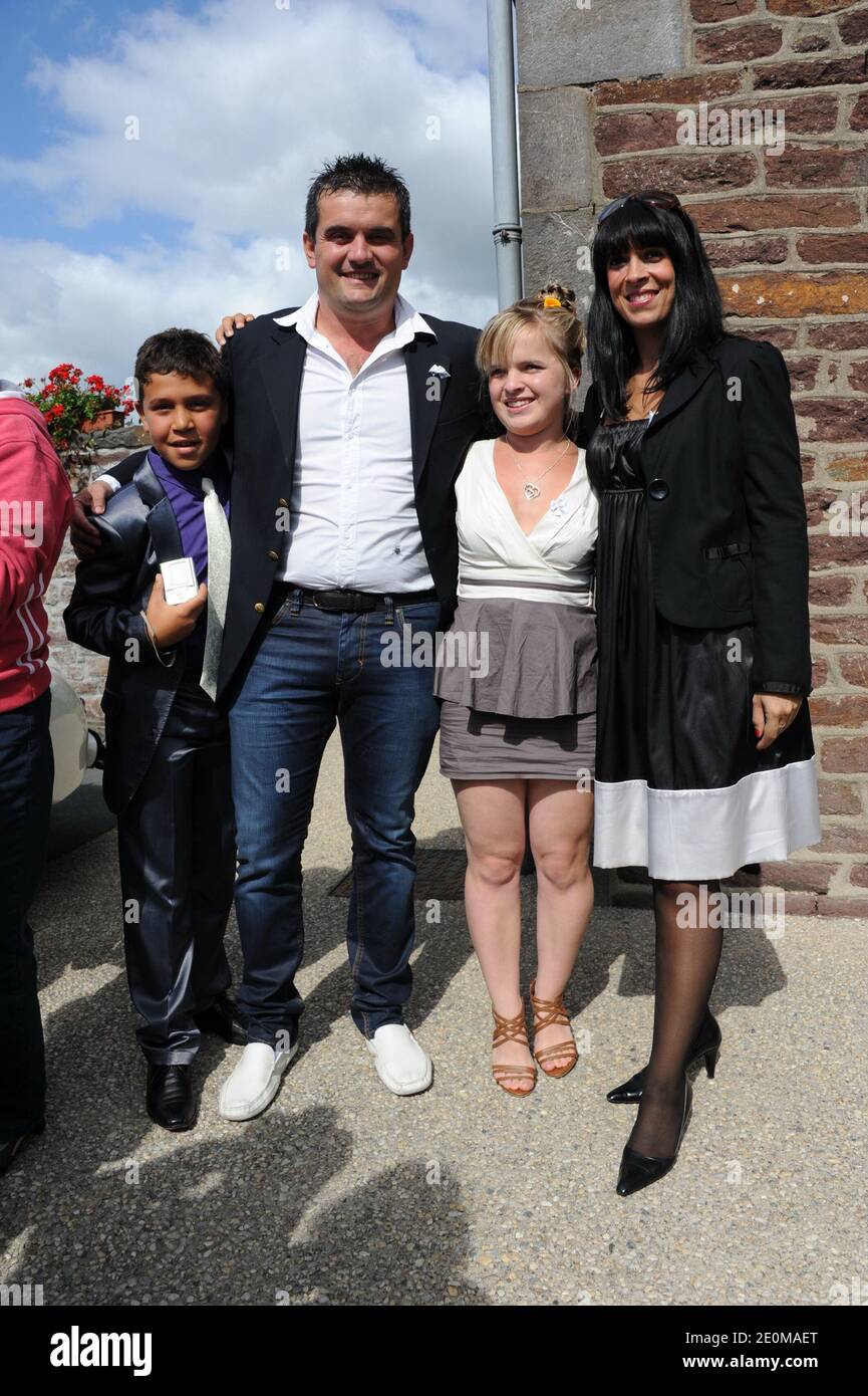 Pierre Et Frederic Assistant Au Mariage De Thierry Olive Et Annie L Amour Est Dans Le Pre 7 A Ver France Le 15 Septembre 12 Photo De Wyters Marechal Abacapress Com Photo Stock Alamy