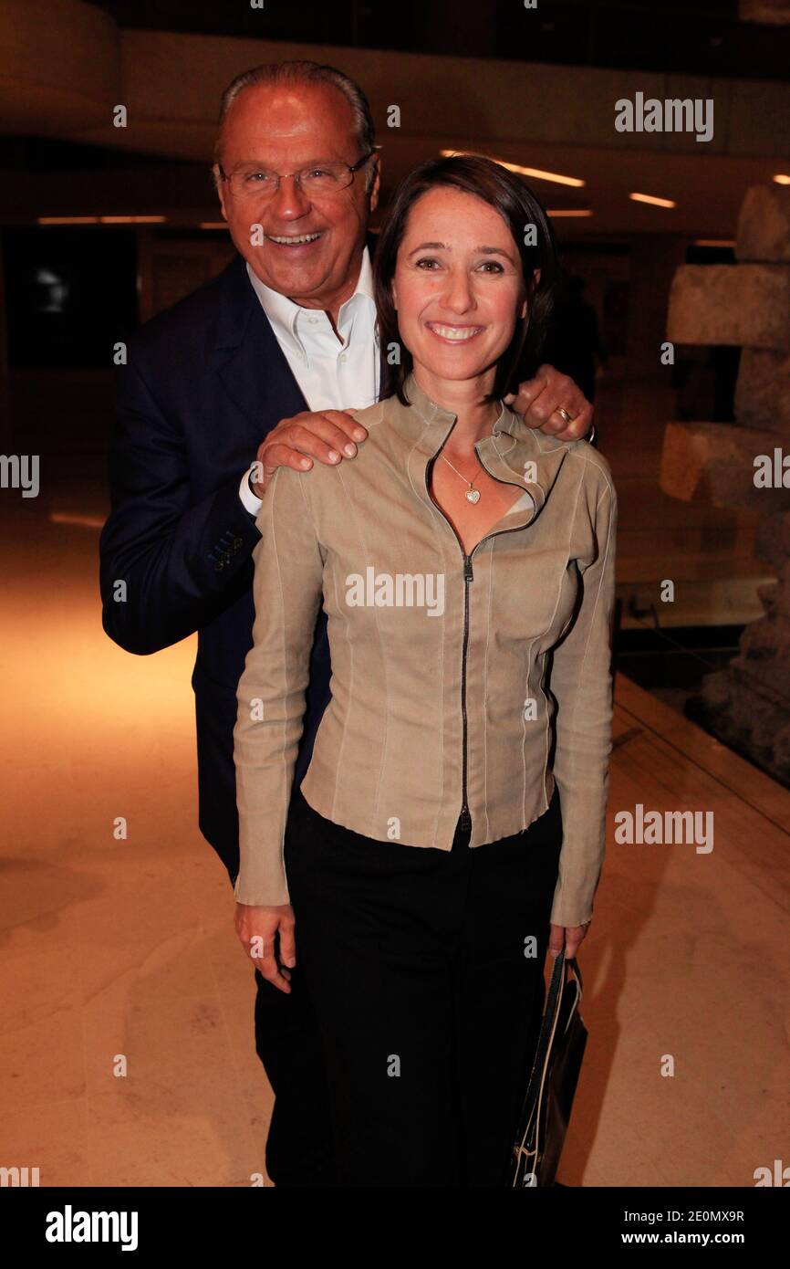 Alexia Laroche-Joubert, Gerard Louvin participant à la présentation Canal + TV du groupe D8 et D17 au carrousel du Louvre à Paris, France, le 20 septembre 2012. Photo de Domine/ABACAPRESS.COM Banque D'Images