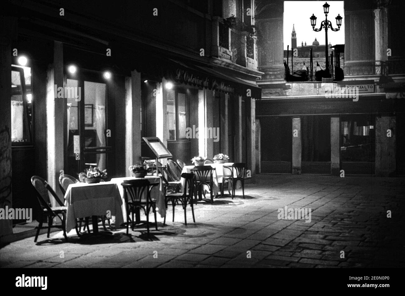 L'Osteria di Santa Maria Trattoria la nuit dans la section Cannaregio de Venise, Italie Banque D'Images