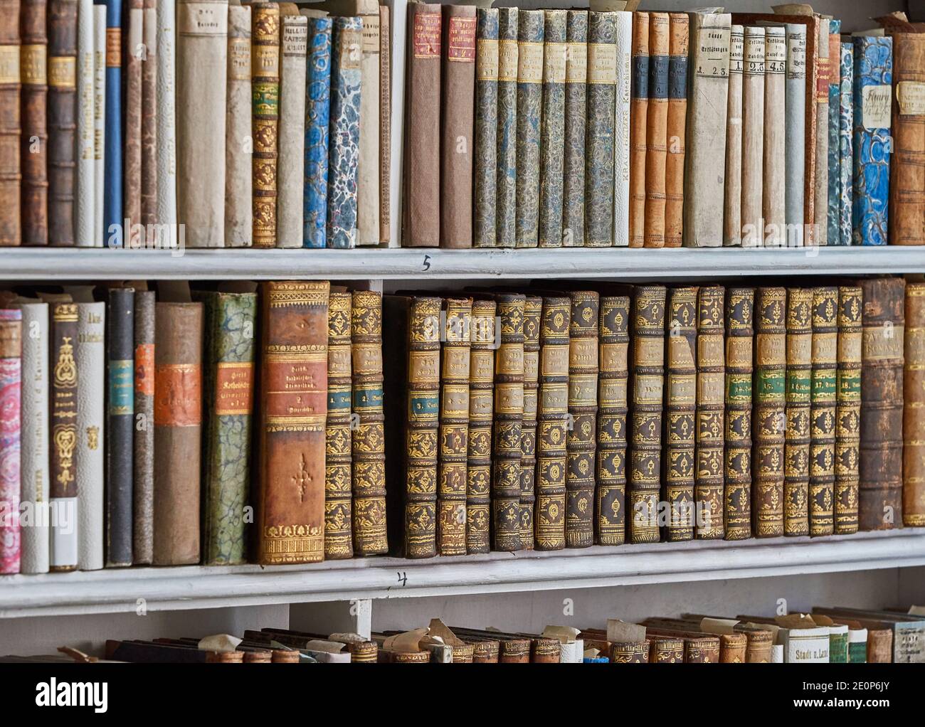 Absolument impressionnant - la plus grande bibliothèque monastique du monde - dans l'abbaye d'Admont, Aistria Banque D'Images