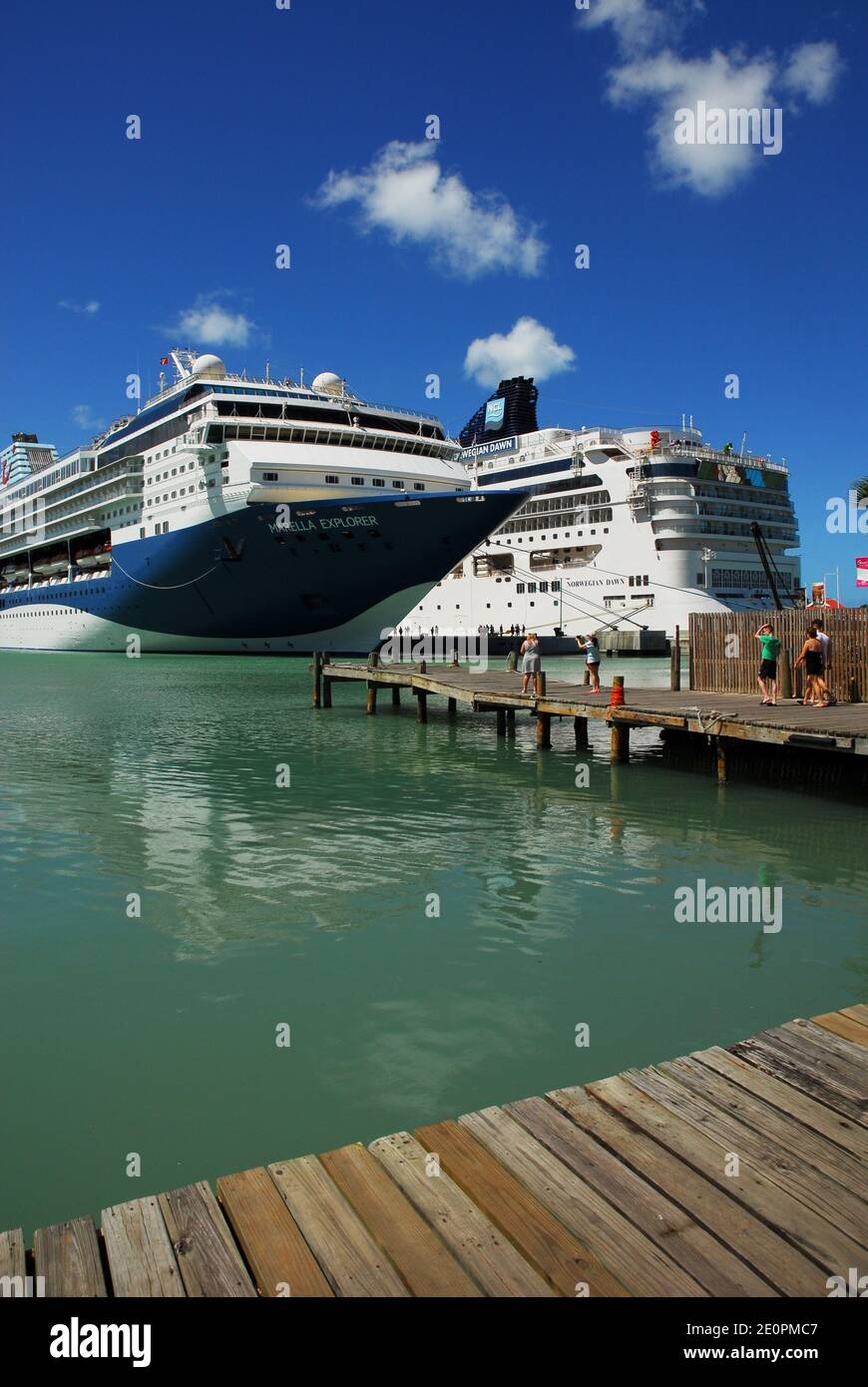 Caraïbes: Antigua: St John's: Terminal de croisière Banque D'Images