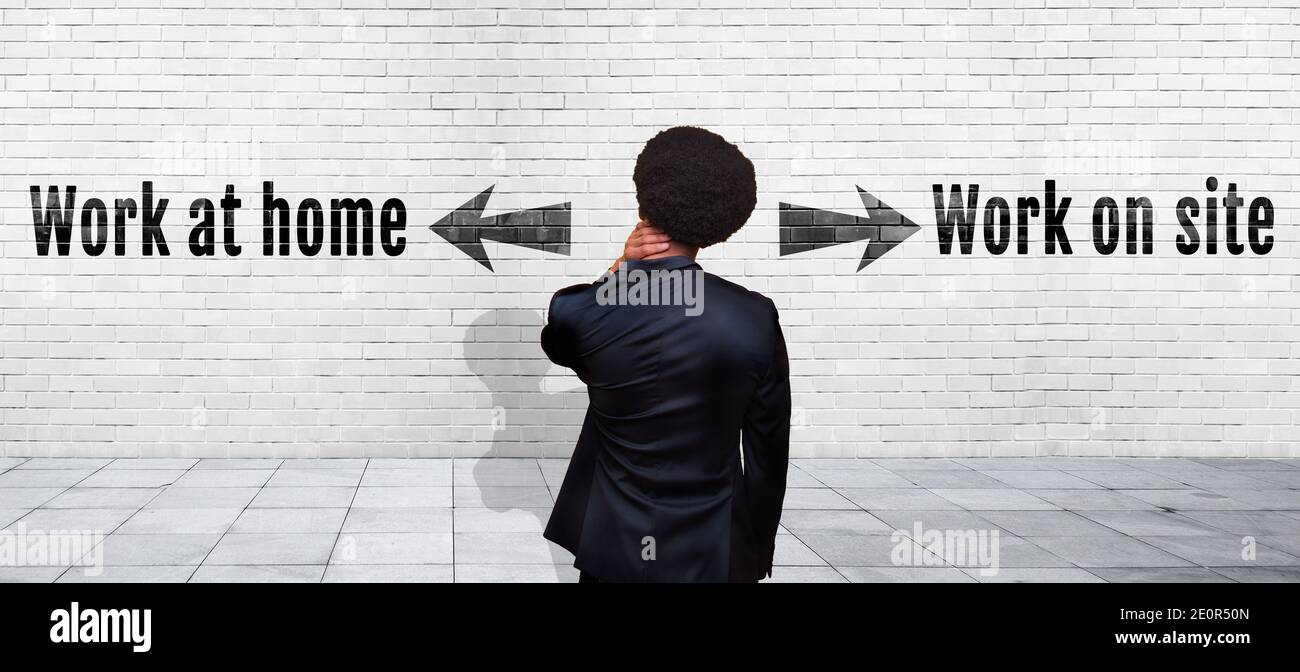 concept de choix, prise de décision, gens d'affaires choisissant une autre direction de stratégie Banque D'Images