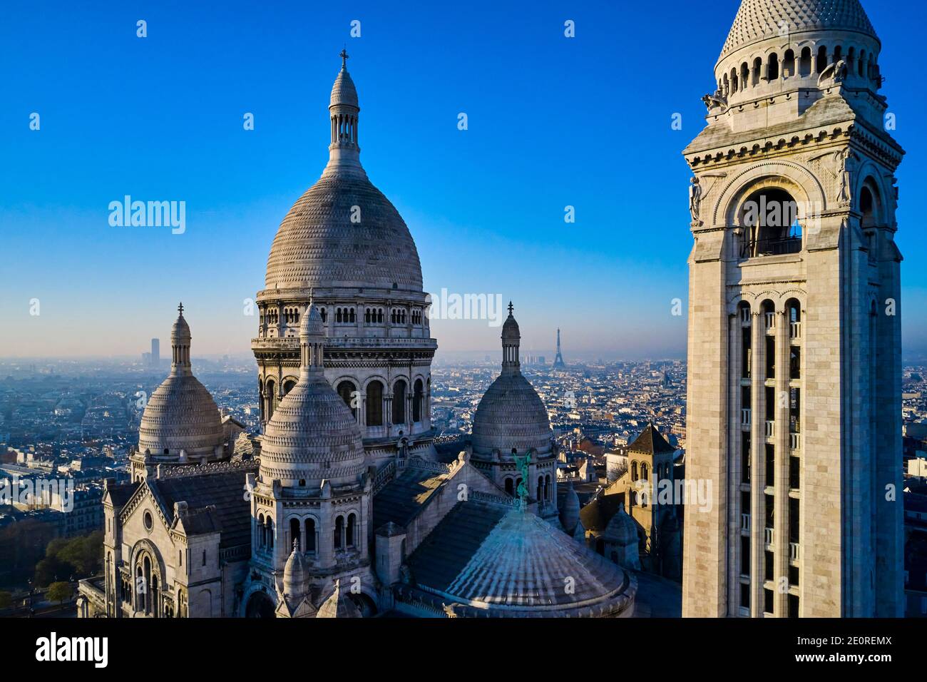 France, Paris (75), la basilique du Sacré coeur sur la colline de Montmartre Banque D'Images