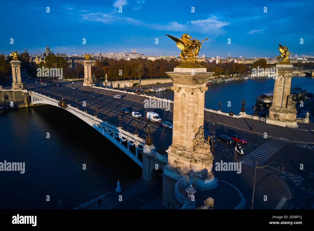 France, Paris, pont Alexandre III Banque D'Images