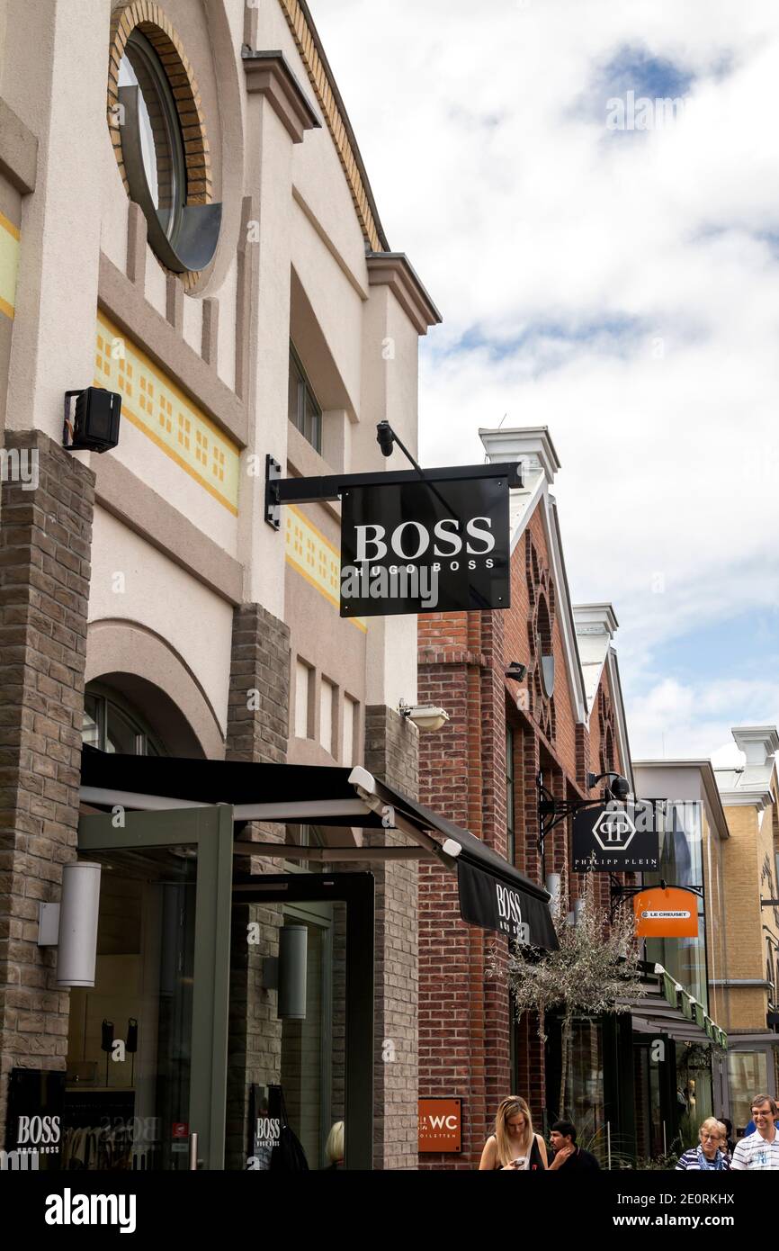 Ingolstadt, ALLEMAGNE : magasin Hugo Boss. Hugo Boss est basé à Metzingen  en Allemagne Photo Stock - Alamy