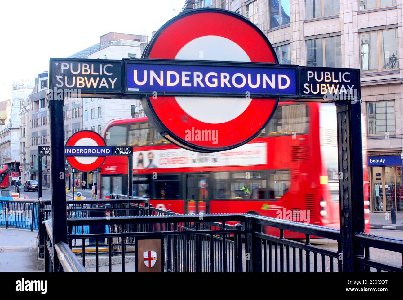 London Underground sign Banque D'Images