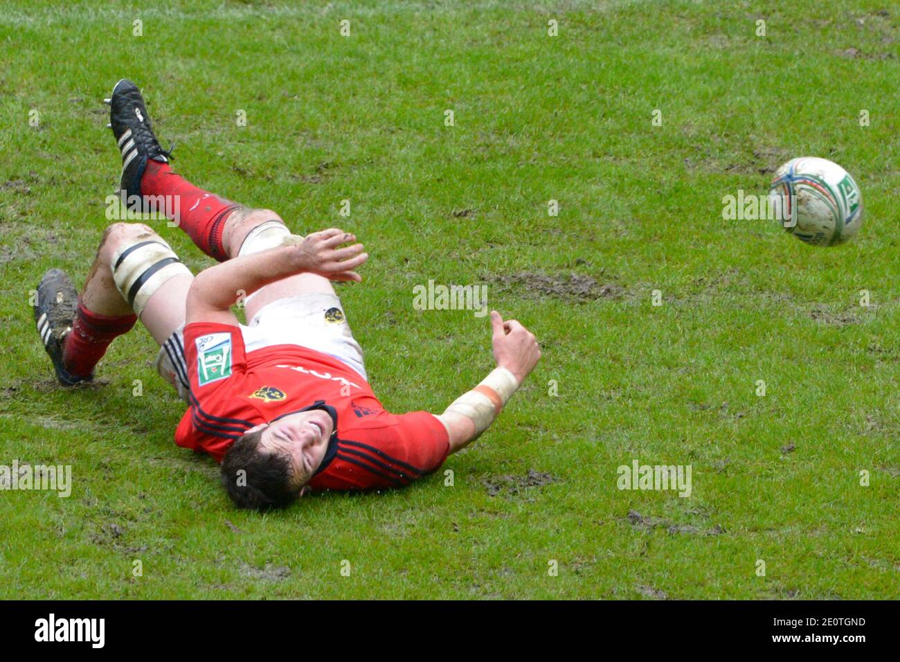 Peter O'Mahony de Munster lors de la Heineken Cup UN match de rugby, Racing-Metro vs Munster au Stade de France dans la banlieue Saint-Denis de Paris, France, le 13 octobre 2012. Racing-Metro a gagné 22-17. Photo de Henri Szwarc/ABACAPRESS.COM Banque D'Images