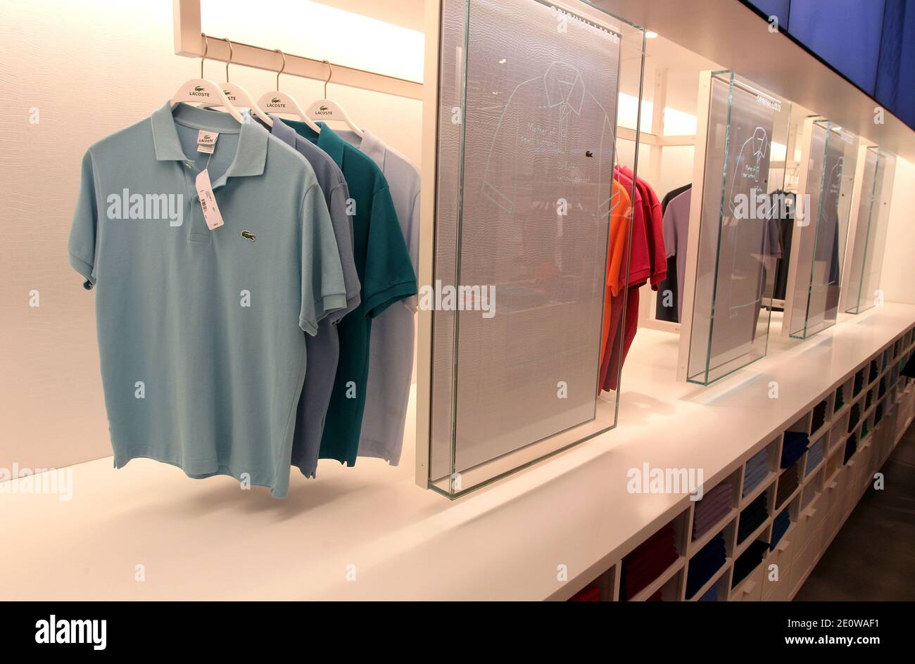 Lacoste marque avenue hot sale