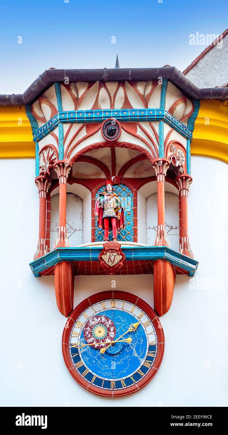 Colockworks et musée de l'horloge à Szekesfehervar en Hongrie. Les personnages de l'horlogerie représentent les rois légendaires et les figures bien connues de la Hongrie Banque D'Images