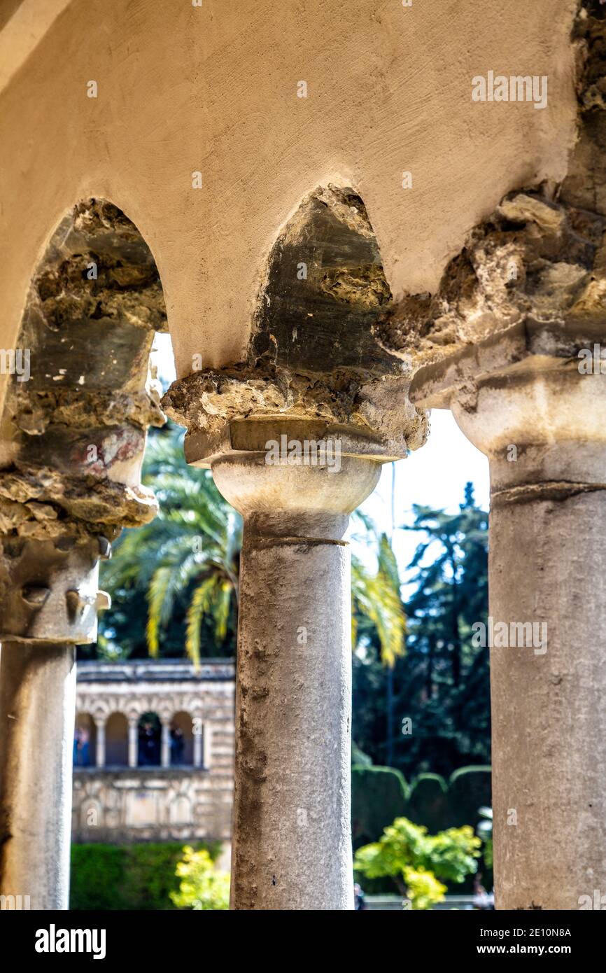 Arches de la Galería del Grutesco (Galerie Grotto), Alcázar royal de Séville, Espagne Banque D'Images