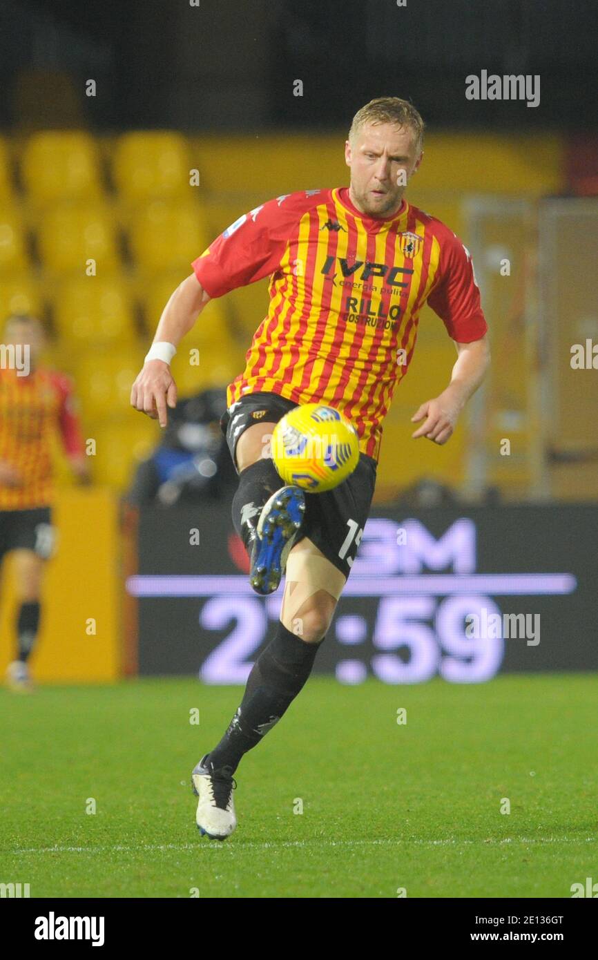 Benevento, Italie. 3 janvier 2021. Benevento, Italie, Stade Ciro Vigorito, 03 janvier 2021, Kamil Glik (Benevento CALCIO ) pendant Benevento Calcio vs AC Milan - football italien série A Match Credit: Renato Olimpio/LPS/ZUMA Wire/Alay Live News Banque D'Images