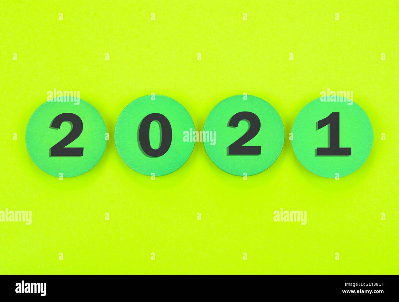 Nouvel an 2021 sur fond vert Banque D'Images