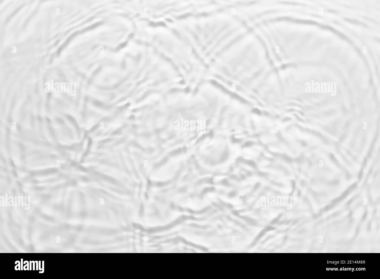 Vagues sur la piscine. Arrière-plan abstrait. Concept noir et blanc. Banque D'Images