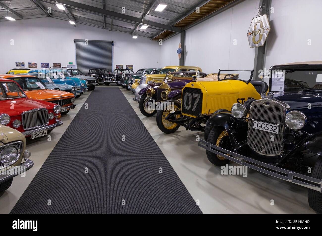 Nelson Classic car Museum, Île du Sud, Nouvelle-Zélande. Une collection de véhicules automobiles classiques, vintage et rares. Banque D'Images