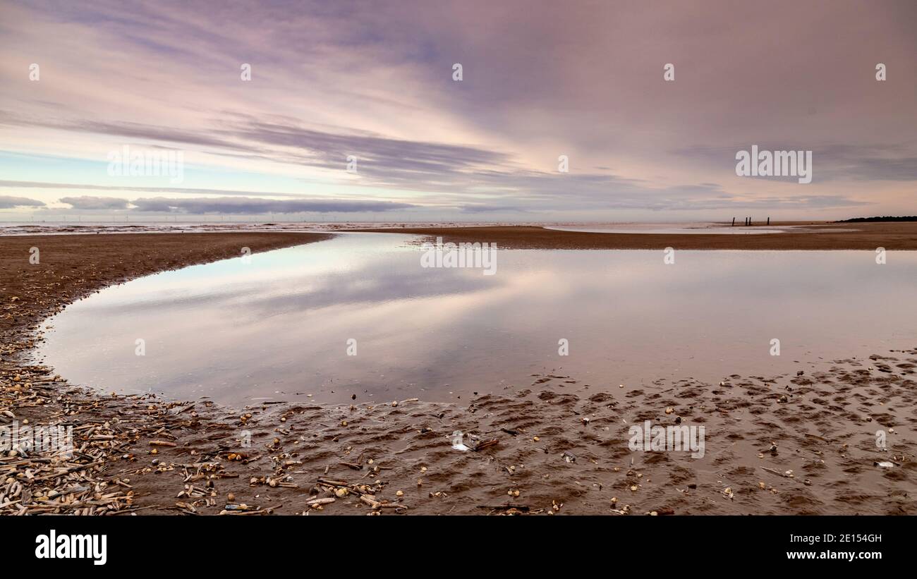 Piscine à marée sur la plage de Prestatyn, au nord du pays de Galles Banque D'Images