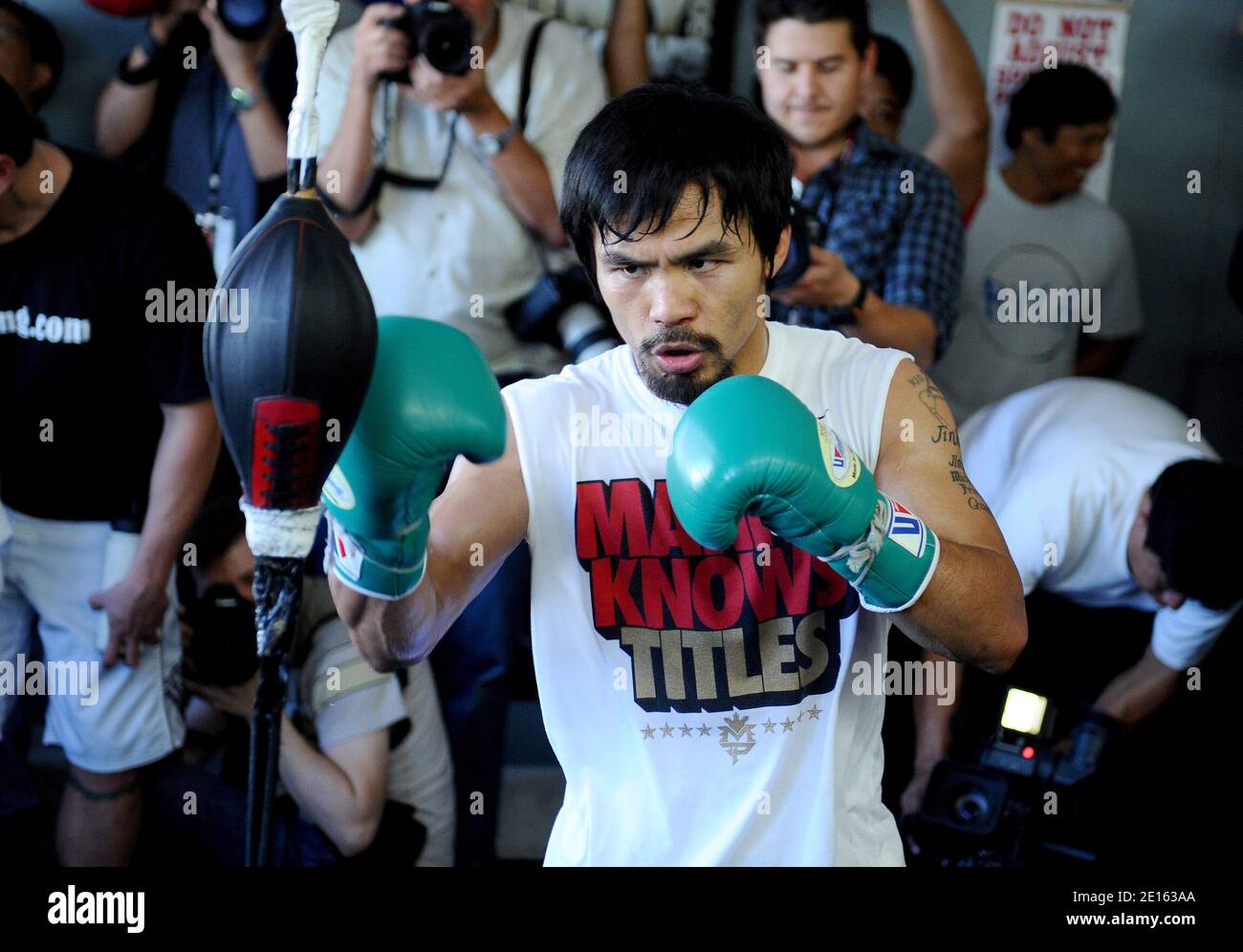 Manny Pacquiao lors d'un entraînement de médias en préparation à Los Angeles, CA, USA le 20 avril 2011 pour son combat contre Sugar Shane Mosley, cinq fois champion du monde, le 7 mai à la MGM Grand Garden Arena de Las Vegas. Photo de Lionel Hahn/ABACAPRESS.COM Banque D'Images