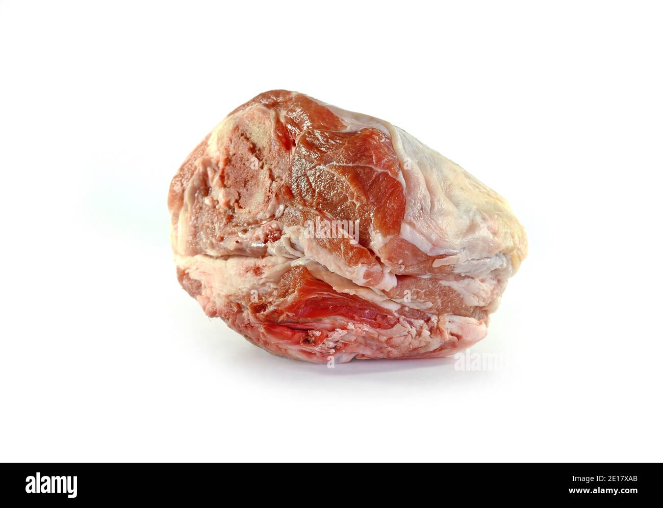 Demi-épaule d'agneau non cuite. Banque D'Images