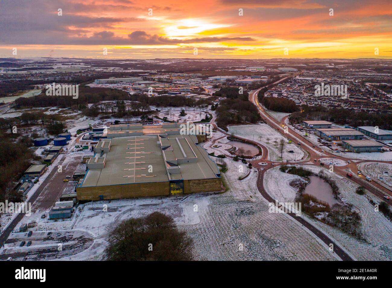 Le parc d'activités Pyramides est à Easter inch, Bathgate, West Lothian. Le lieu a été choisi par NHS Lothian pour le centre de vaccination de masse Covid-19. Banque D'Images