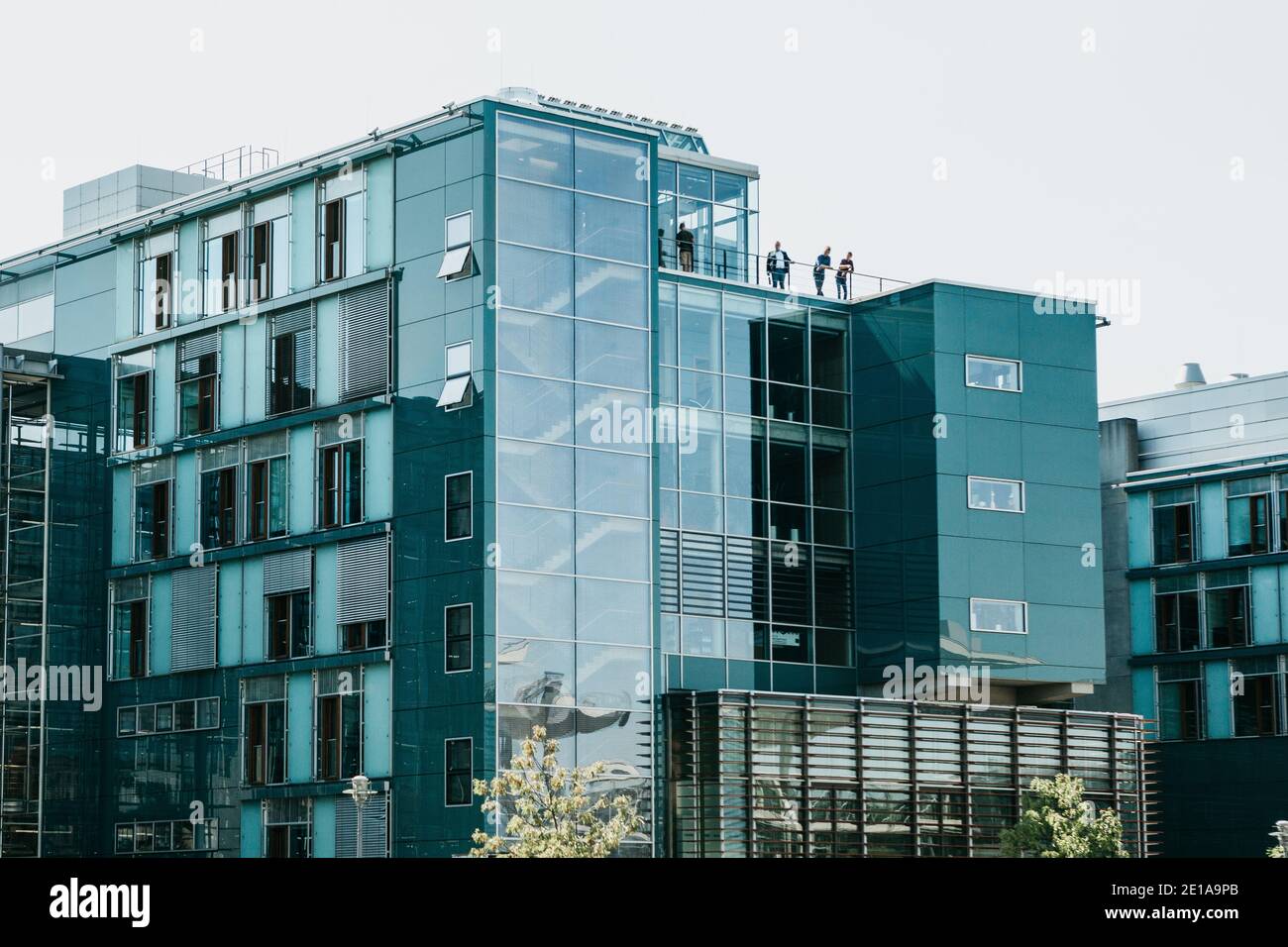 Allemagne, Berlin, 20 juin 2019 : belle vue sur un bâtiment moderne à Berlin. Banque D'Images