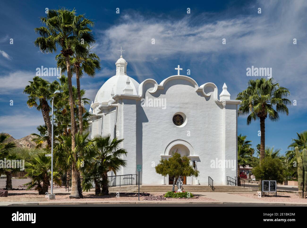 Immaculée conception Église catholique, 1925, style colonial espagnol de renouveau, Ajo, Arizona, États-Unis Banque D'Images