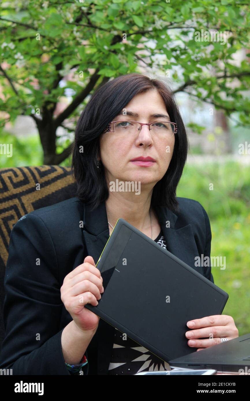 de belles femmes avec une tablette Banque D'Images