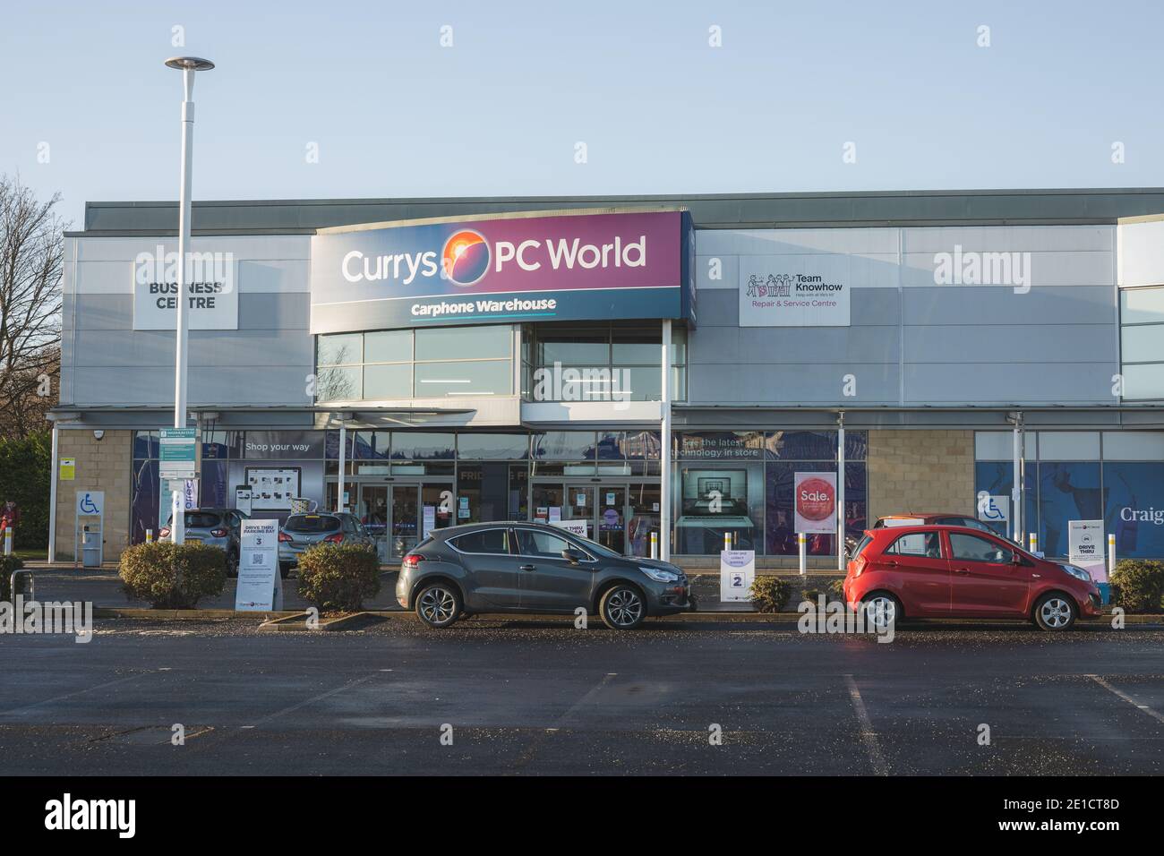 Édimbourg, Écosse - janvier 6 2021 : site Currys PC World au Craigleith Retail Park à Édimbourg. Currys est le premier détaillant britannique d'Electro Banque D'Images