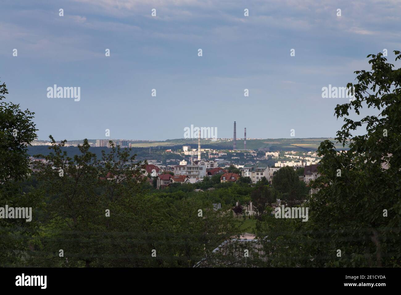 Belle vue sur la ville depuis ma fenêtre. Chisinau, République de Moldova. Banque D'Images
